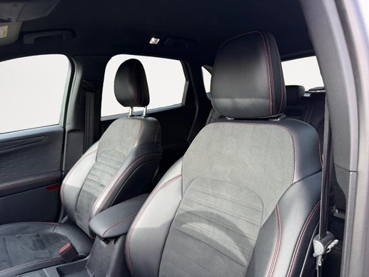 Ford Kuga - Afbeelding 14 van 25