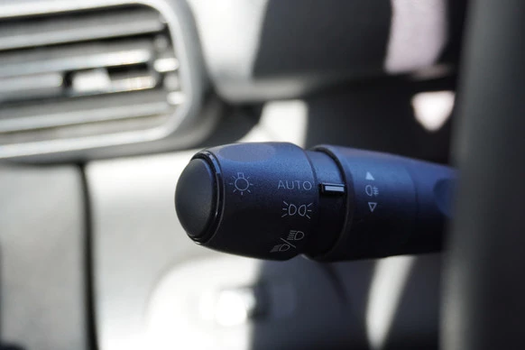 Peugeot Partner - Afbeelding 14 van 18