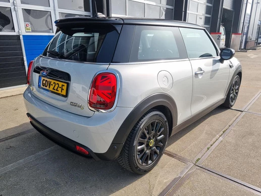 MINI Electric - Afbeelding 3 van 19