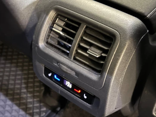 Volkswagen Touran - Afbeelding 15 van 30