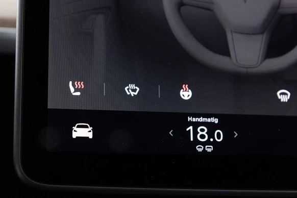 Tesla Model 3 - Afbeelding 26 van 30