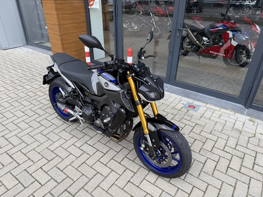 Yamaha MT 09 - Afbeelding 15 van 17