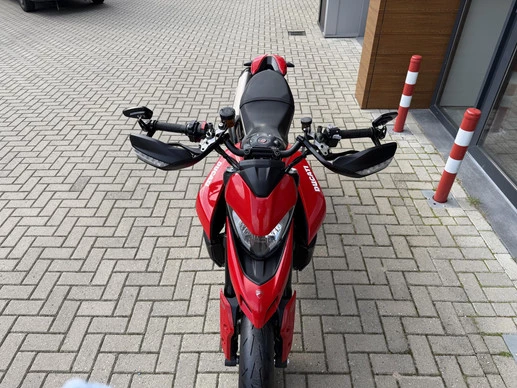 Ducati Hypermotard - Afbeelding 16 van 19