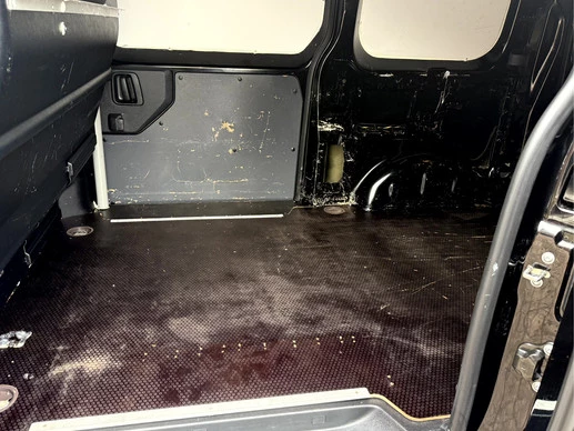 Peugeot e-Expert - Afbeelding 17 van 19