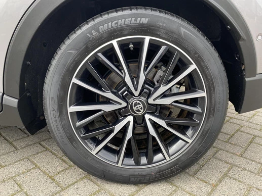 Toyota C-HR - Afbeelding 8 van 30