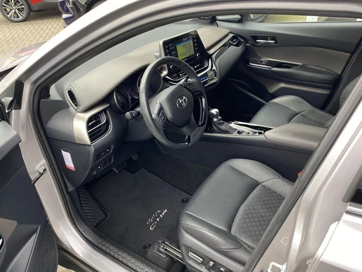Toyota C-HR - Afbeelding 14 van 30