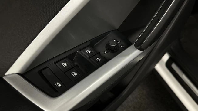 Audi Q3 - Afbeelding 25 van 30