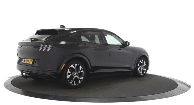 Ford Mustang Mach-E - Afbeelding 6 van 19