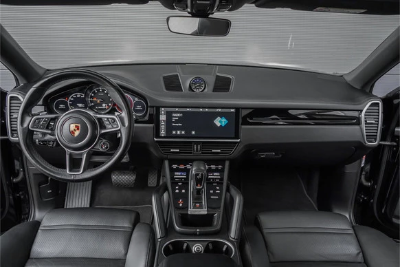 Porsche Cayenne - Afbeelding 2 van 30