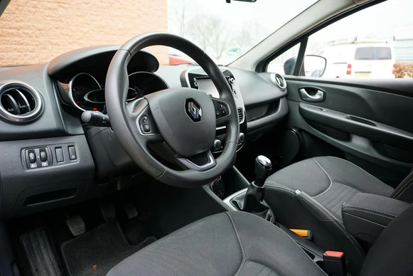 Renault Clio - Afbeelding 13 van 26