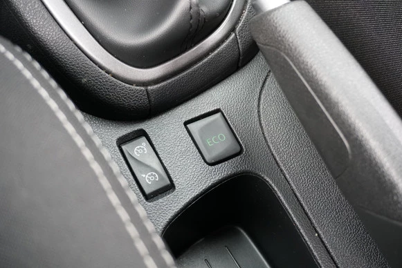 Renault Clio - Afbeelding 24 van 26