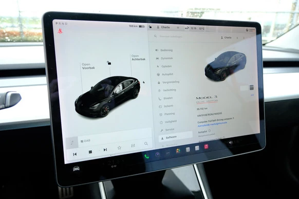 Tesla Model 3 - Afbeelding 12 van 30