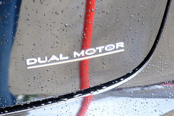 Tesla Model 3 - Afbeelding 30 van 30