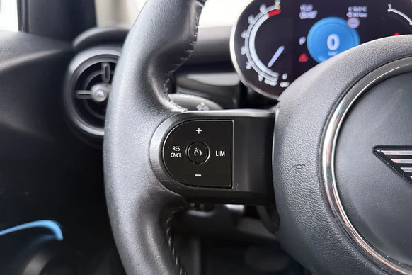 MINI Cooper - Afbeelding 17 van 27