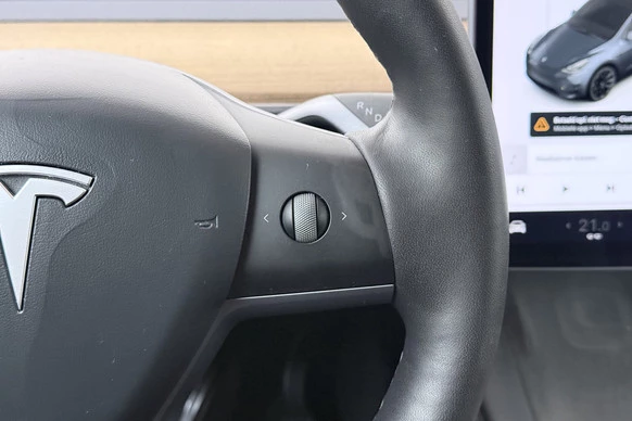 Tesla Model Y - Afbeelding 19 van 29