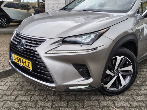 Lexus NX - Afbeelding 2 van 30