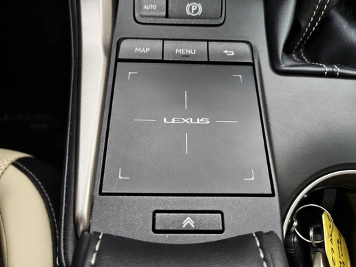 Lexus NX - Afbeelding 27 van 30