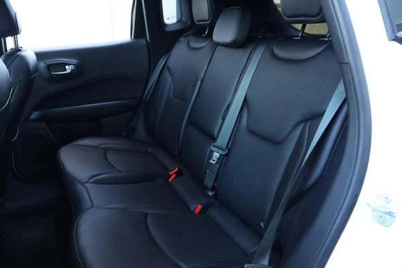Jeep Compass - Afbeelding 14 van 30