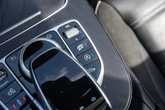 Mercedes-Benz E-Klasse - Afbeelding 17 van 30