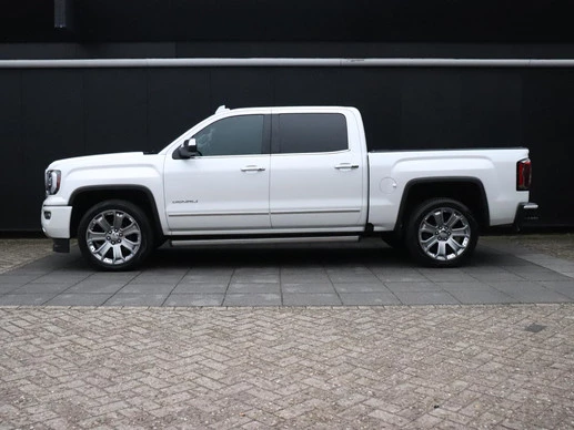 Chevrolet Silverado - Afbeelding 2 van 28