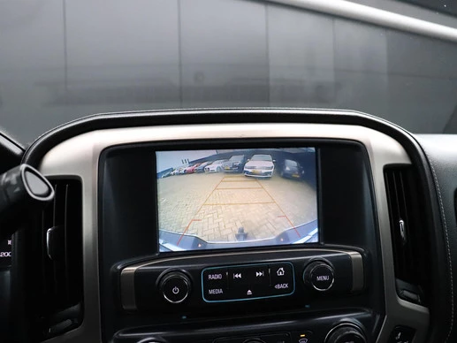 Chevrolet Silverado - Afbeelding 8 van 28