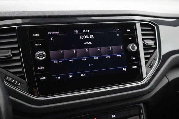 Volkswagen T-Roc - Afbeelding 19 van 30