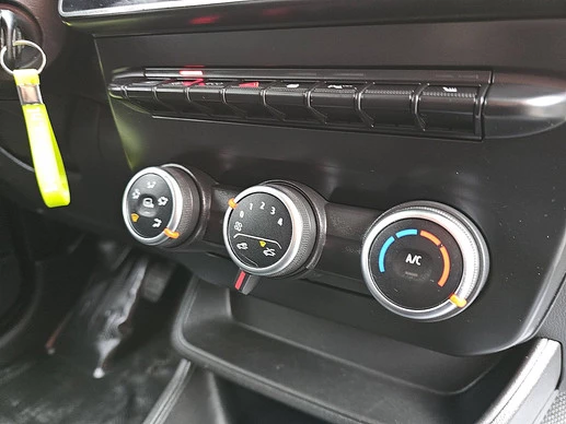 Renault Express - Afbeelding 10 van 17