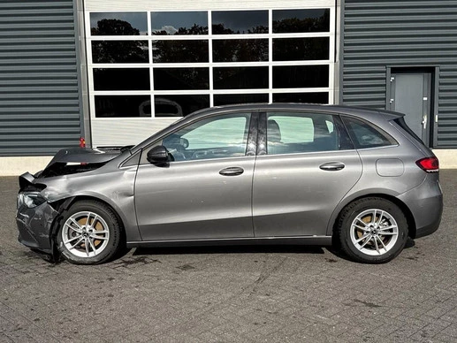 Mercedes-Benz B-Klasse - Afbeelding 2 van 24