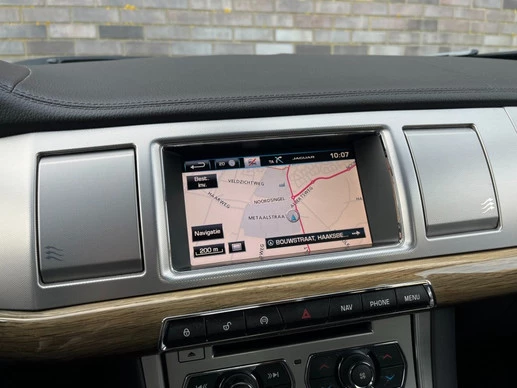 Jaguar XF - Afbeelding 17 van 30