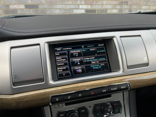 Jaguar XF - Afbeelding 21 van 30