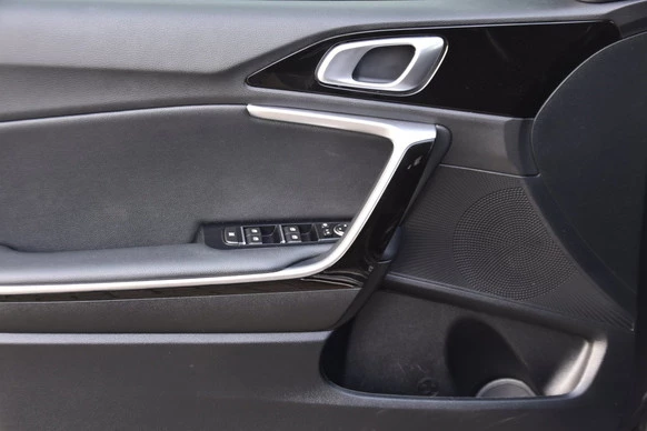 Kia Ceed - Afbeelding 15 van 27