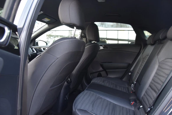 Kia Ceed - Afbeelding 21 van 27