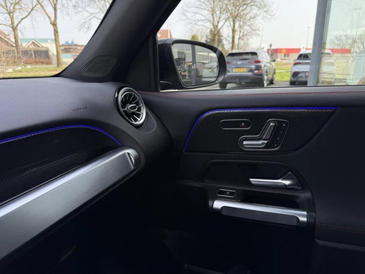 Mercedes-Benz GLB - Afbeelding 25 van 30