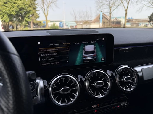 Mercedes-Benz GLB - Afbeelding 27 van 30