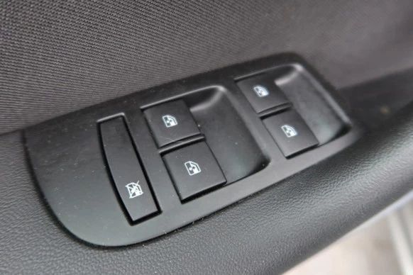 Opel Zafira - Afbeelding 16 van 29