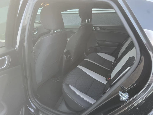 Kia ProCeed - Afbeelding 13 van 30
