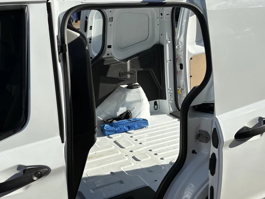 Ford Transit Courier - Afbeelding 14 van 30