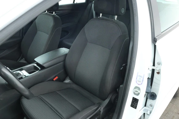 Opel Insignia - Afbeelding 17 van 30