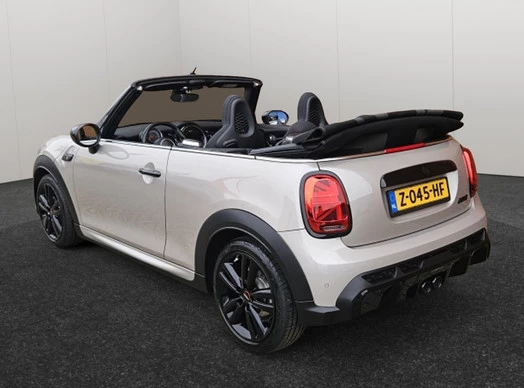 MINI Cooper S Cabrio - Afbeelding 2 van 30