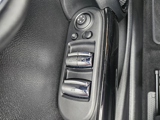 MINI Cooper S Cabrio - Afbeelding 10 van 30