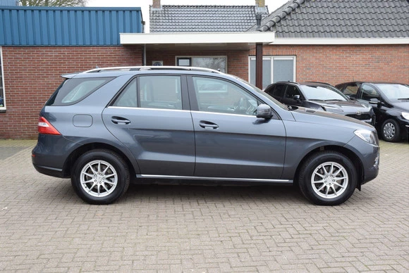 Mercedes-Benz M-Klasse - Afbeelding 6 van 14