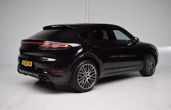 Porsche Cayenne - Afbeelding 2 van 30