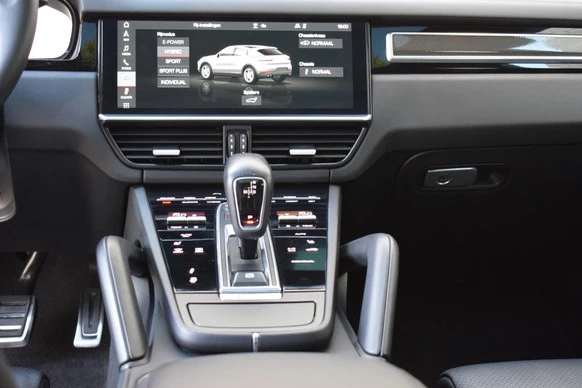 Porsche Cayenne - Afbeelding 7 van 30