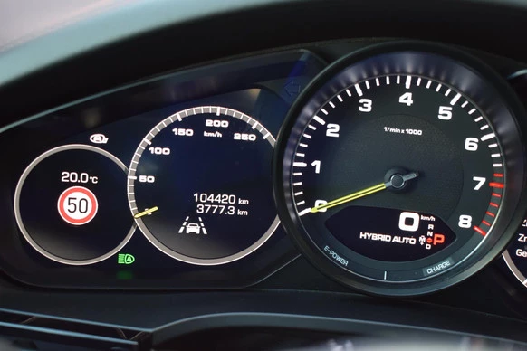 Porsche Cayenne - Afbeelding 24 van 30