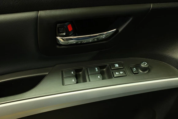 Suzuki S-Cross - Afbeelding 17 van 24