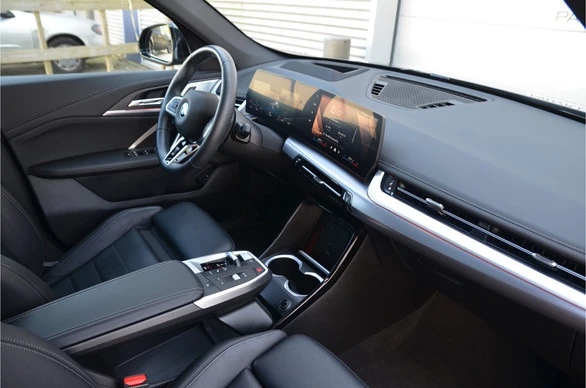 BMW iX1 - Afbeelding 11 van 30