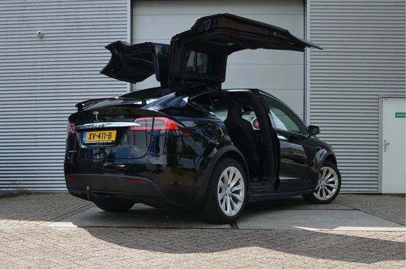 Tesla Model X - Afbeelding 9 van 30