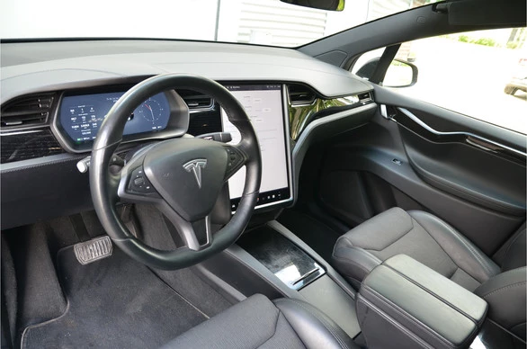 Tesla Model X - Afbeelding 11 van 30