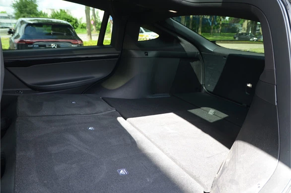 Tesla Model X - Afbeelding 16 van 30