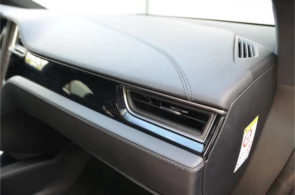 Tesla Model X - Afbeelding 28 van 30